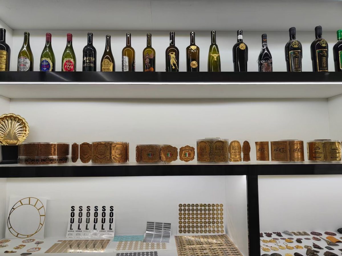 metal wine label maker